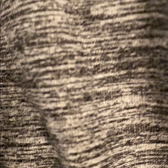 90 Degree long sleeved grey shirt - Picture 2 of 3